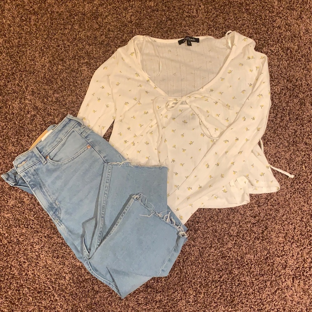 Trendy Flower Tie Cardigan and Cropped Cami